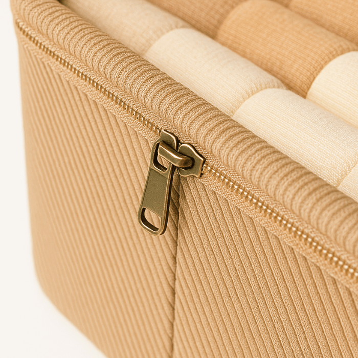 Smart Foldable Clothes Organizer